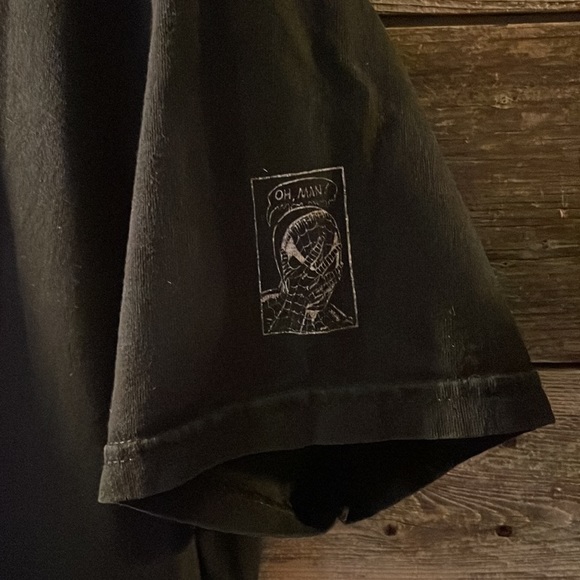 Marvels-Bait- Venom-Tshirt-Medium - Picture 8 of 8